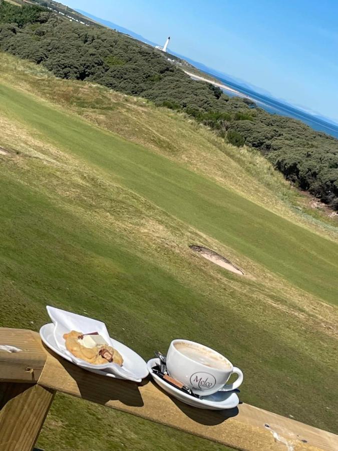 Golf View Hotel & Macintosh Restaurant Lossiemouth Exterior foto